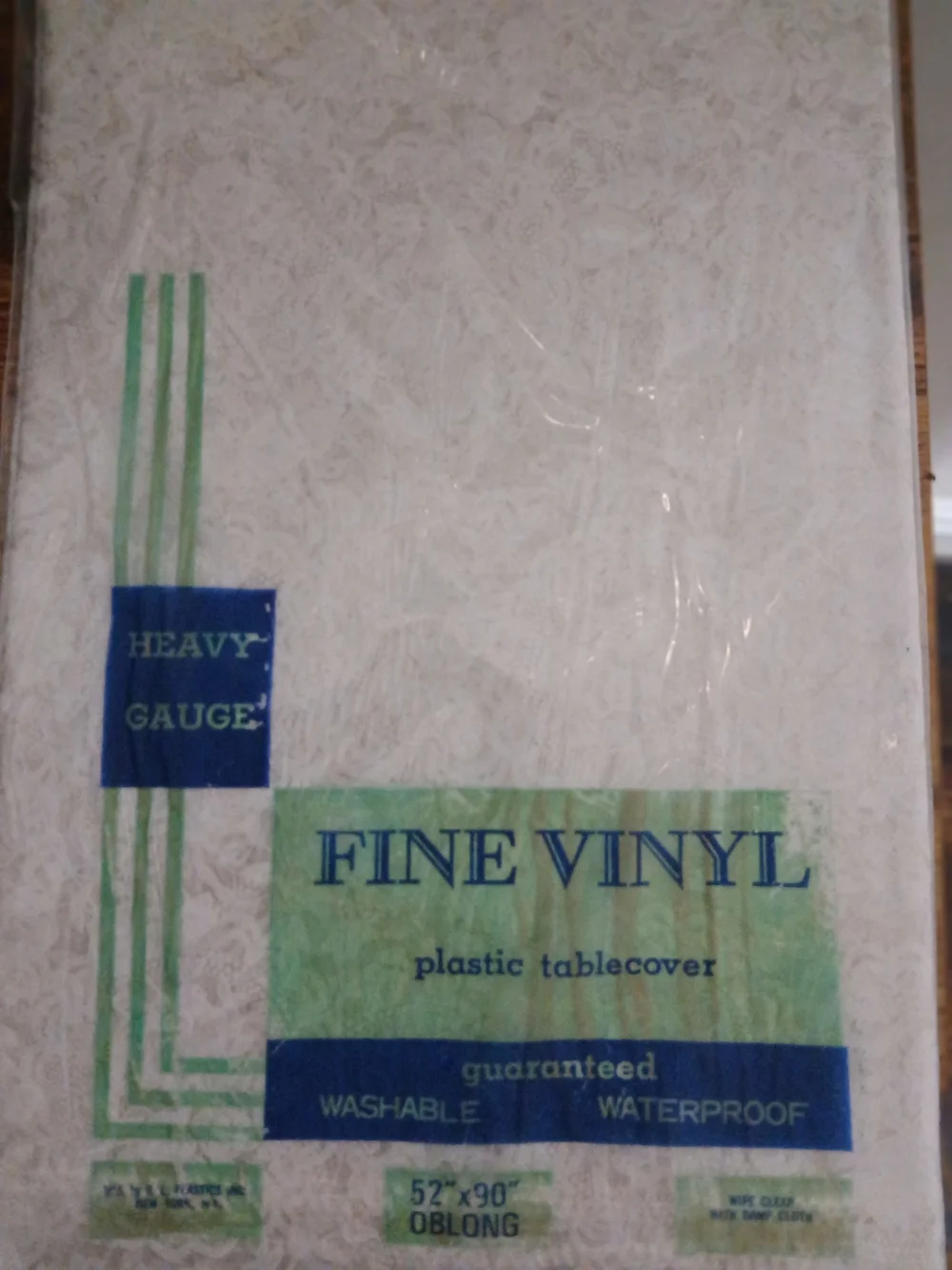 fine vinyl plastic tablecover